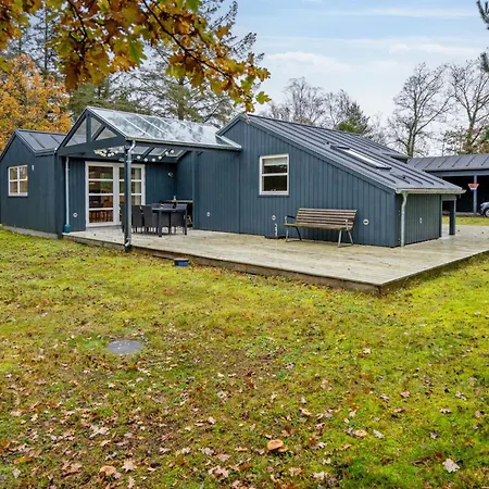 Stillfrieda - 150m From The Sea By Interhome Hals