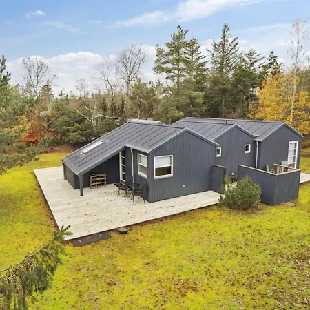 Stillfrieda - 150m From The Sea By Interhome * Hals