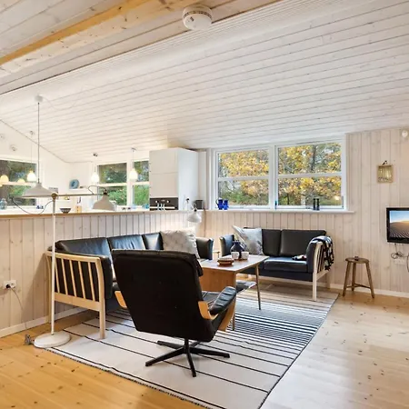 Stillfrieda - 150m From The Sea By Interhome Hals